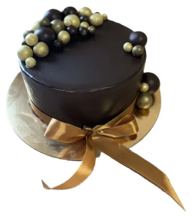 Čokoládový dort - poctivý Narozeninové dorty na zakázku Karviná a Ostrava z Cukrářství Blahutovi