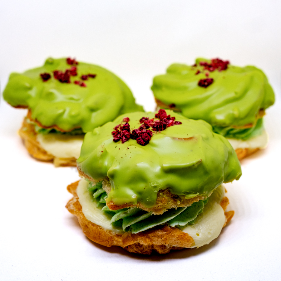 Pistáciový větrník mascarpone